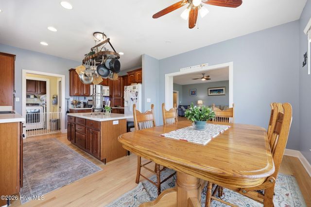 110 E Dowry Creek, Belhaven, NC 27810