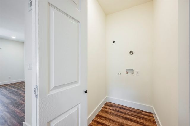 3523 Herrling Street, Dallas, TX 75210