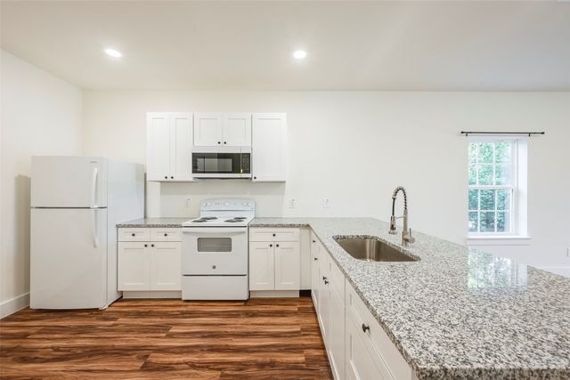 3523 Herrling Street, Dallas, TX 75210