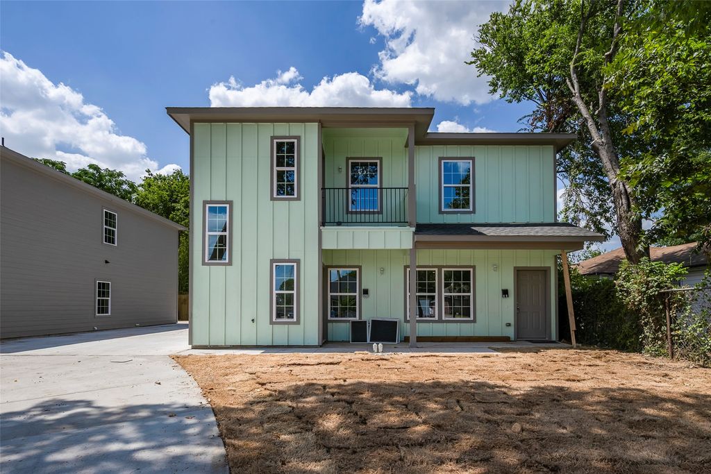 3523 Herrling Street, Dallas, TX 75210