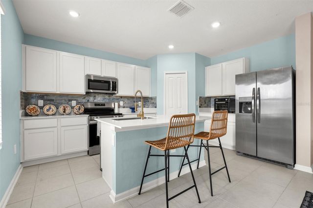 5863 LE MARIN WAY, Kissimmee, FL 34758
