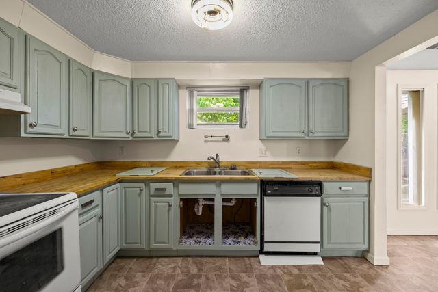 3 Walker Avenue, Fort Oglethorpe, GA 30742