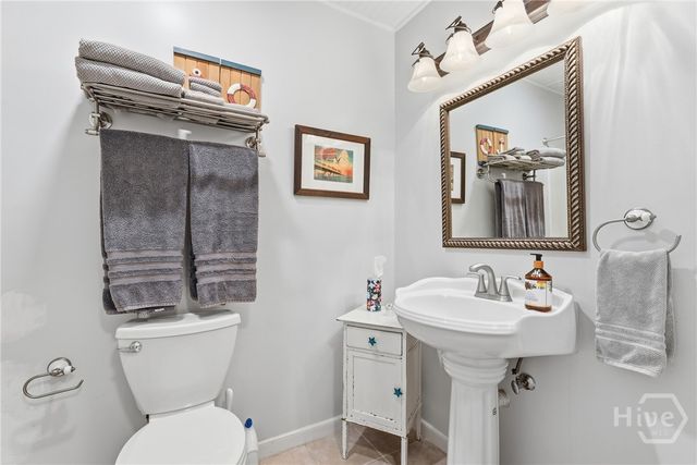 92 screven Street, Midway, GA 31320