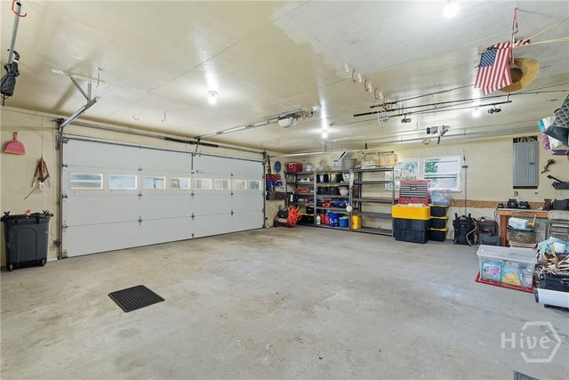 92 screven Street, Midway, GA 31320