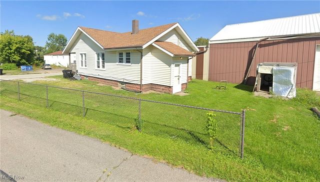 164 Woodbury Street, Elyria, OH 44035