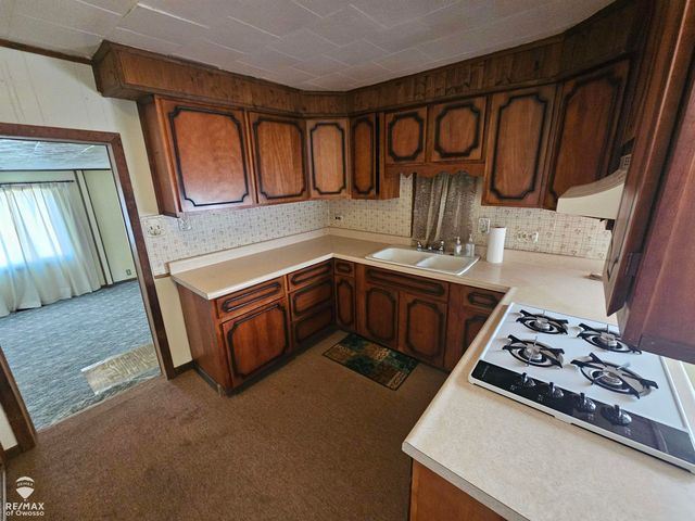 1011 Walnut Street, Owosso, MI 48867