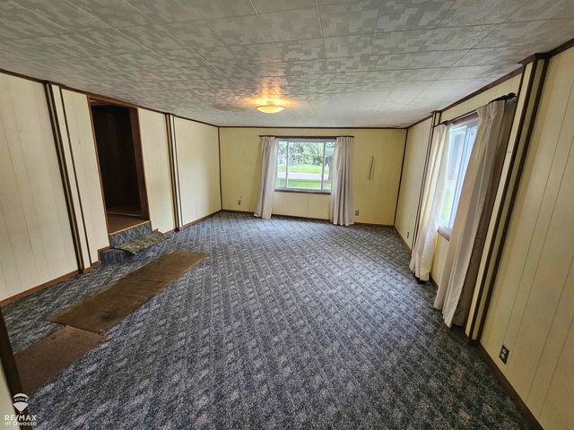 1011 Walnut Street, Owosso, MI 48867