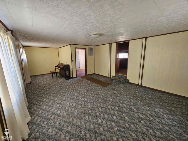 1011 Walnut Street, Owosso, MI 48867