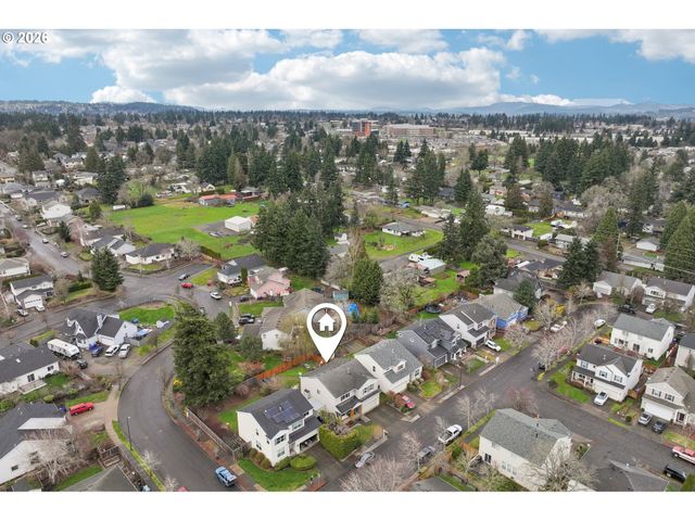 13165 Wickiup Dr, Oregon City, OR 97045