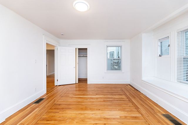 5 Chauncy St 1, Cambridge, MA 02138