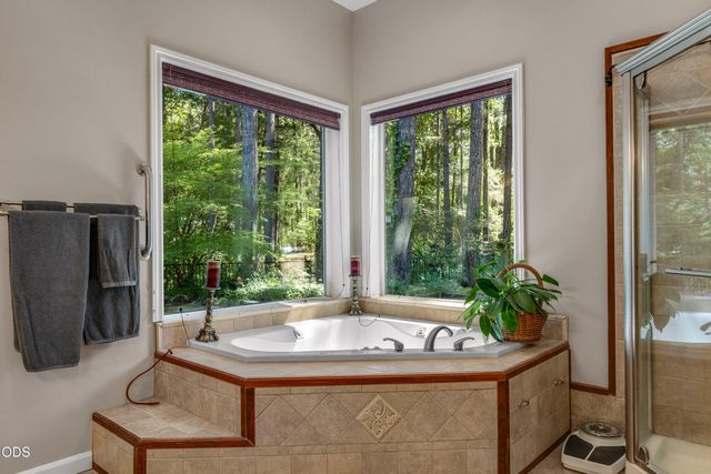 232 Riessen Road, Grants Pass, OR 97526