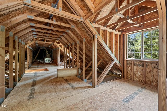 232 Riessen Road, Grants Pass, OR 97526