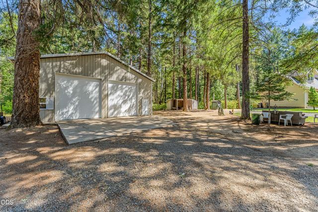 232 Riessen Road, Grants Pass, OR 97526