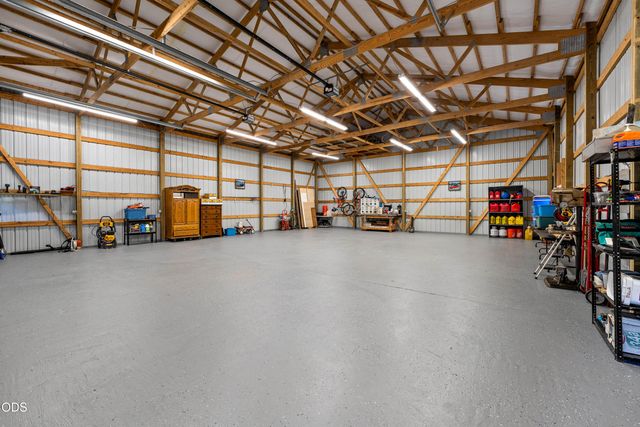 232 Riessen Road, Grants Pass, OR 97526