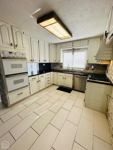 2900 Dowell, Newport, AR 72112