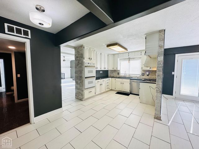 2900 Dowell, Newport, AR 72112