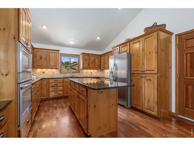 2909 Pronghorn Ct, Loveland, CO 80537