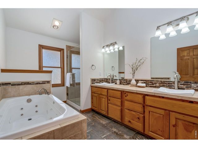 2909 Pronghorn Ct, Loveland, CO 80537