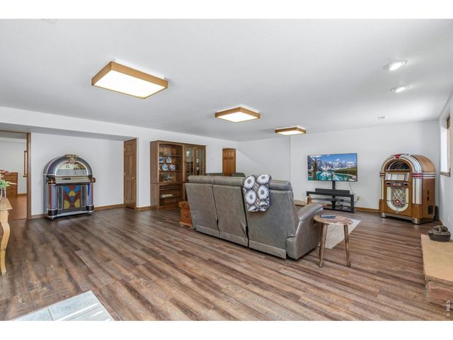 2909 Pronghorn Ct, Loveland, CO 80537