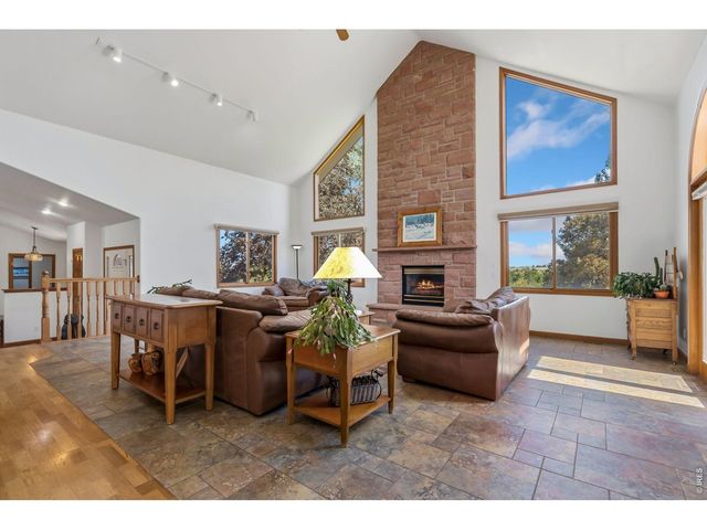 2909 Pronghorn Ct, Loveland, CO 80537