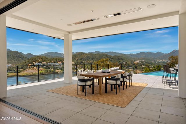 461 Lake Sherwood Drive, Westlake Village, CA 91361