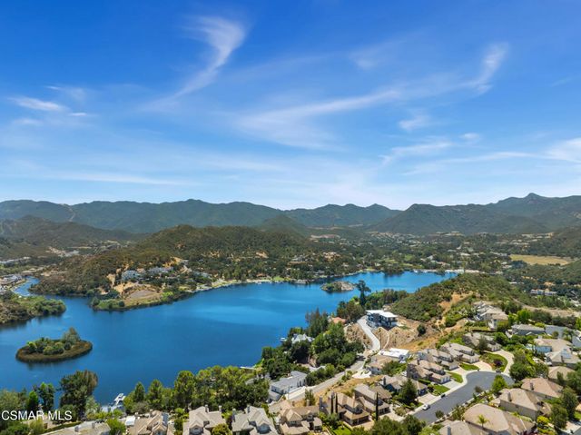 461 Lake Sherwood Drive, Westlake Village, CA 91361