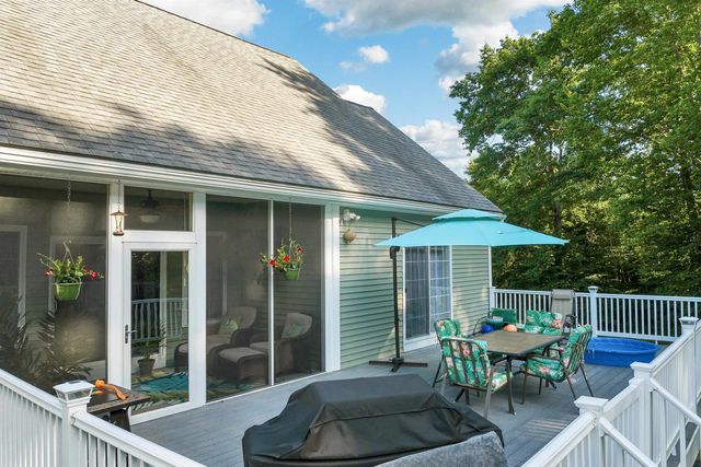 3 Mayfly Lane, Raymond, NH 03077