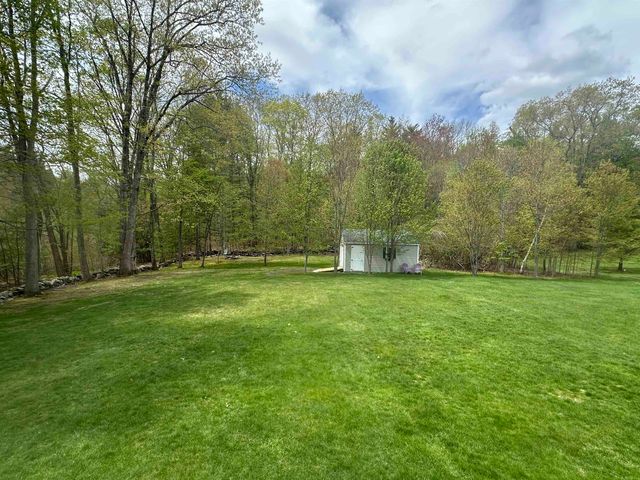 3 Mayfly Lane, Raymond, NH 03077