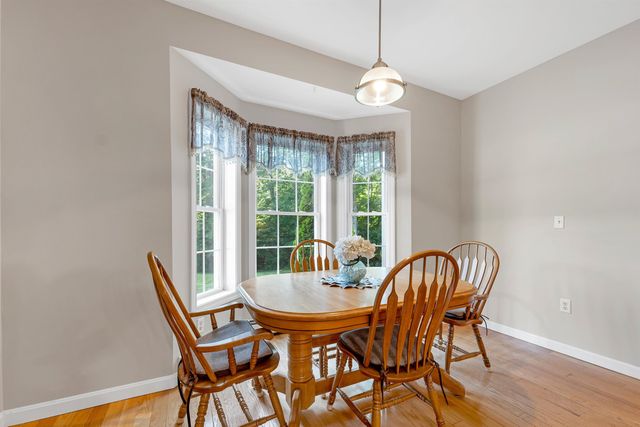 3 Mayfly Lane, Raymond, NH 03077