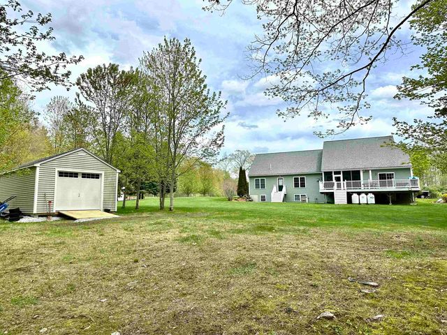 3 Mayfly Lane, Raymond, NH 03077