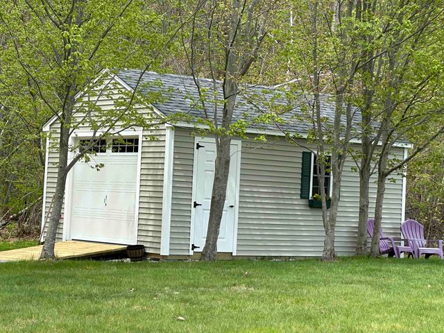 3 Mayfly Lane, Raymond, NH 03077