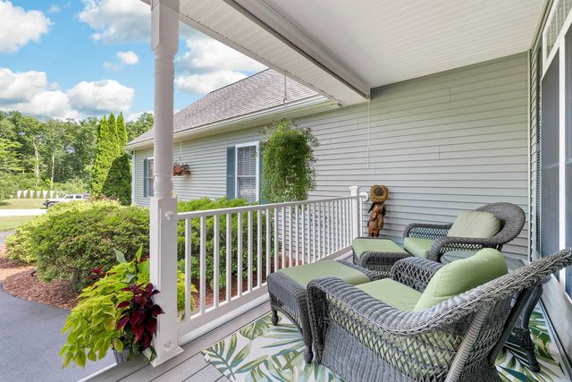 3 Mayfly Lane, Raymond, NH 03077