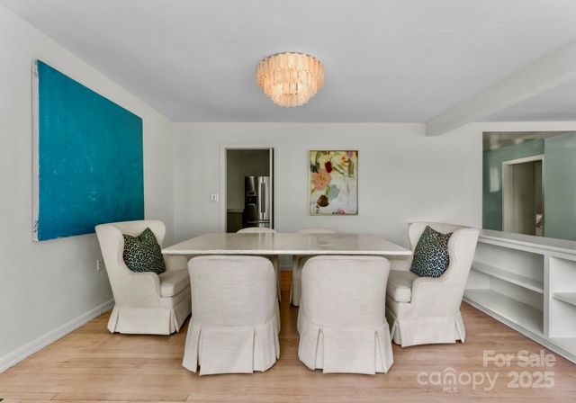 916 E Park Drive, Lincolnton, NC 28092