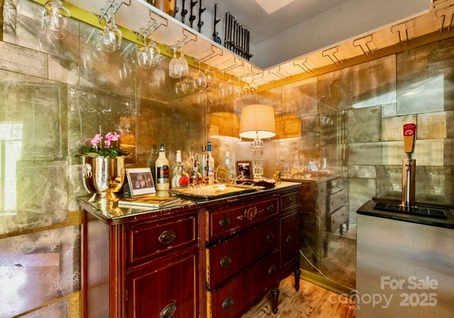 916 E Park Drive, Lincolnton, NC 28092