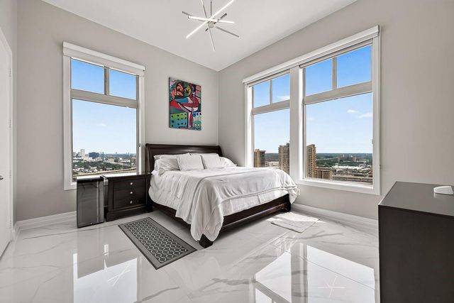 3388 Sage Road Road 2302, Houston, TX 77056