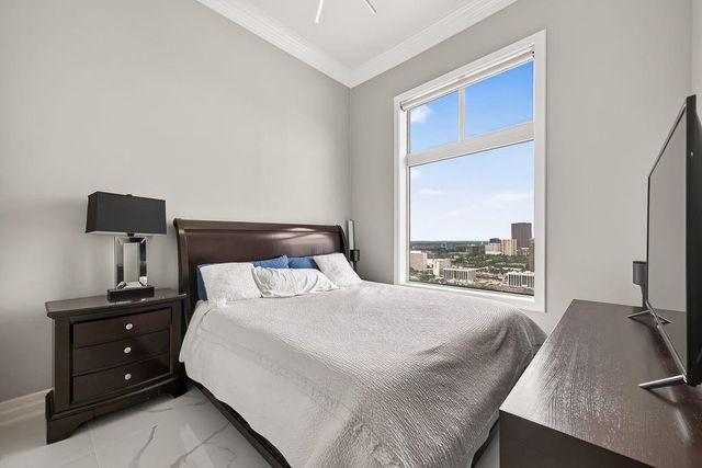 3388 Sage Road Road 2302, Houston, TX 77056