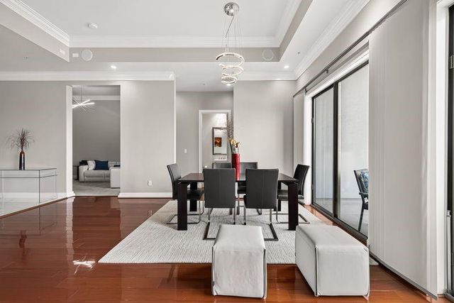 3388 Sage Road Road 2302, Houston, TX 77056