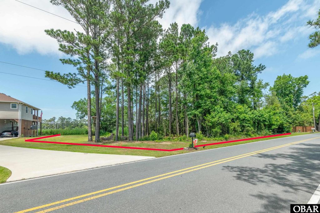 Image 15 of property listing at 4108 Bob Perry Road lot:Parcel 2, Kitty Hawk, NC 27949