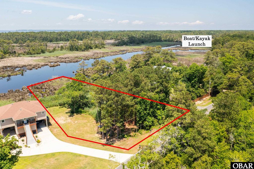 Image 3 of property listing at 4108 Bob Perry Road lot:Parcel 2, Kitty Hawk, NC 27949
