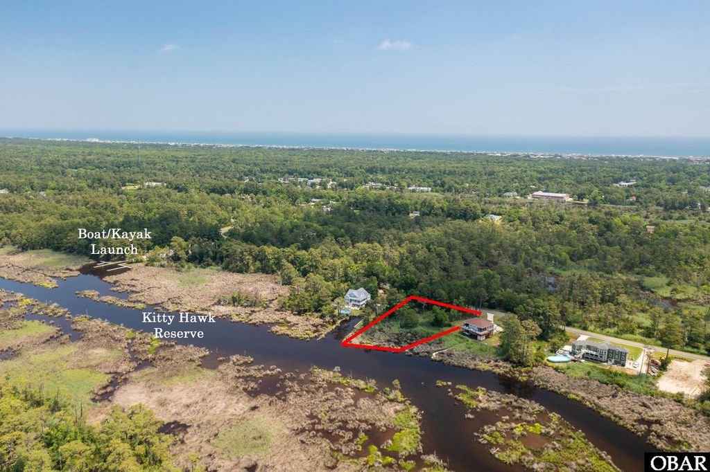 Image 10 of property listing at 4108 Bob Perry Road lot:Parcel 2, Kitty Hawk, NC 27949