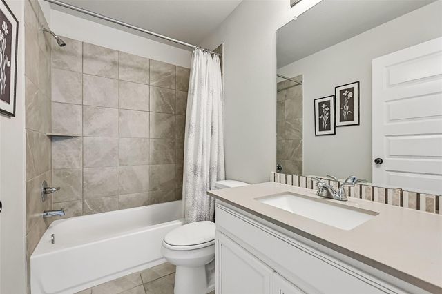 2712 Ahnya Lane, League City, TX 77573