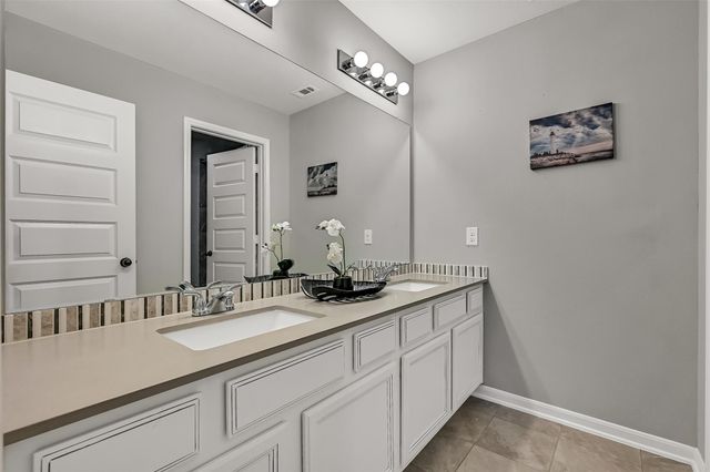 2712 Ahnya Lane, League City, TX 77573