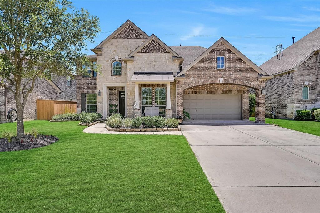 2712 Ahnya Lane, League City, TX 77573