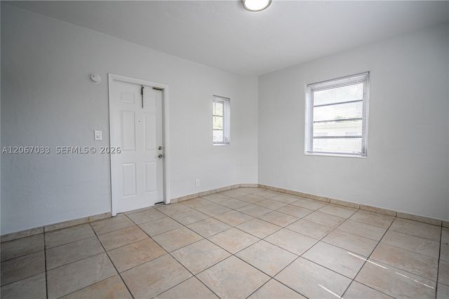 1208 71st St 8, Miami Beach, FL 33141