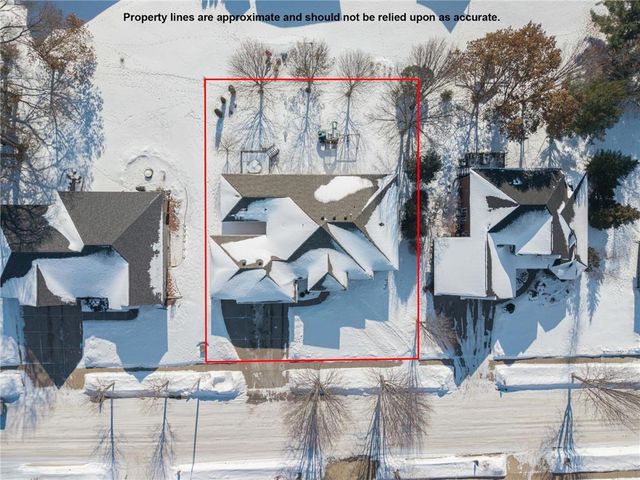 3139 Anric Drive, Eau Claire, WI 54701