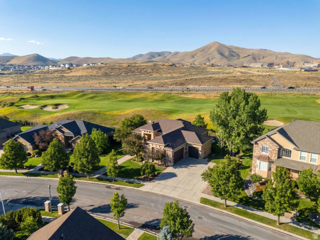 9225 N MOUNT AIREY DR, Eagle Mountain, UT 84005