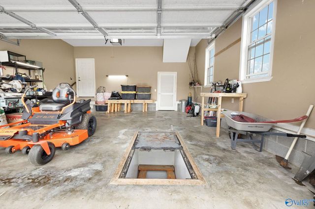 179 Timberline Drive, Arab, AL 35016
