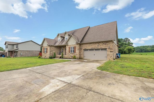 179 Timberline Drive, Arab, AL 35016