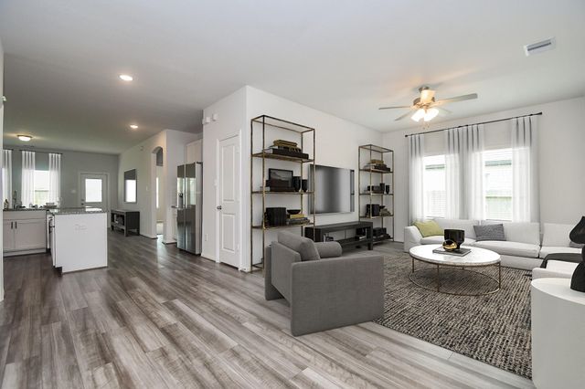 1314 Ponderosa Pine Drive, Rosharon, TX 77583