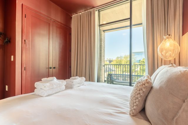 1014 16th Ave S Unit 203, Nashville, TN 37212